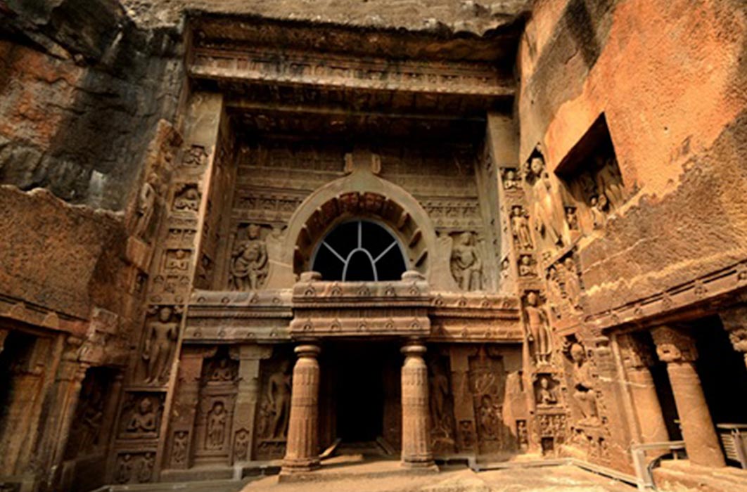 The Ajanta Cave temples of the Aurangabad district of Maharashtra consists of 30 rock-cut Buddhist cave monuments dating from the second century BC to about 480 AD. (C .SHELARE /CC BY-SA 3.0)