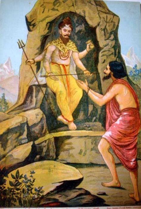 Shiva gives the Pashupatastra to Arjuna