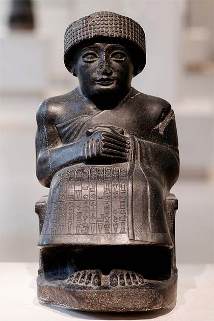 Statue of Gudea, 2120 BC. (Public Domain)