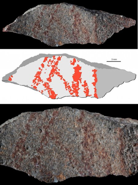   Tests have shown that the older lines have been deliberately drawn. (Image: D & E; Errico / Henshilwood / Nature) 