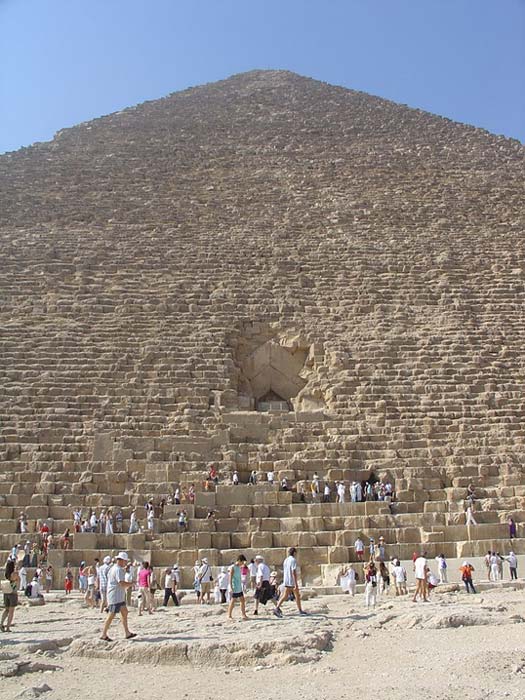 The immense size of the Great Pyramid of Giza can be grasped with this photo. 