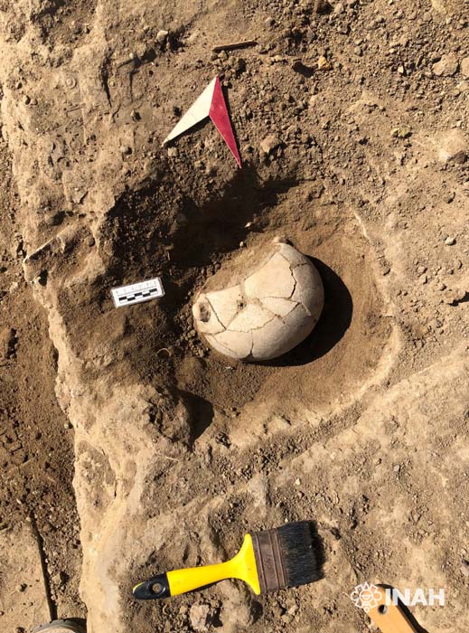 Aunque los restos humanos encontrados en el antiguo asentamiento cultural de Aztatlán debajo de la ciudad portuaria de Maztalán no estaban en muy buenas condiciones debido a las condiciones del suelo, los hallazgos de cerámica estaban bien conservados. (INAH)