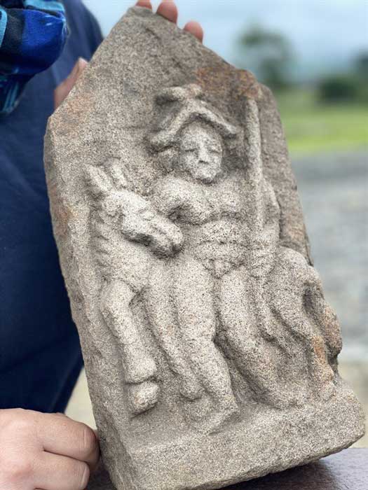 El último hallazgo de Vindolanda del hombre desnudo en una tablilla en relieve de piedra arenisca, que ahora ha sido 
