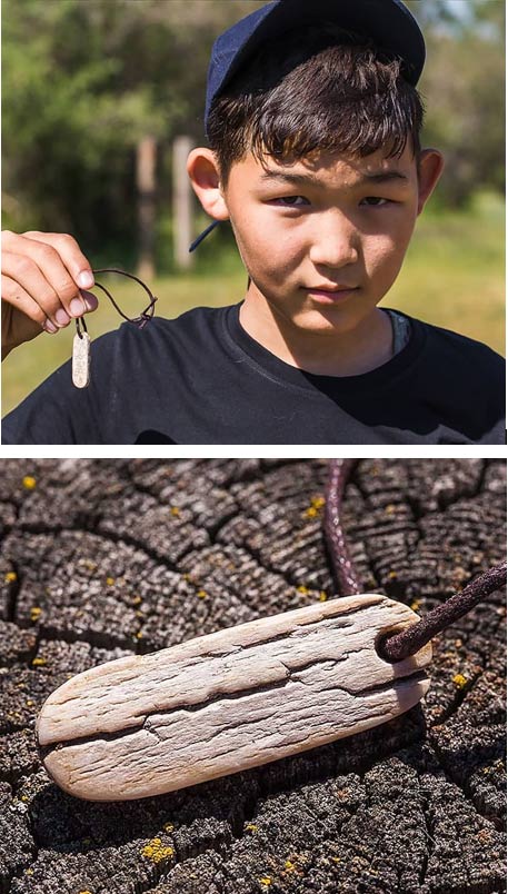 The fifth-grade student Pavel discovered the ‘jewellery’ decorated with ancient Turkic runic inscriptions.