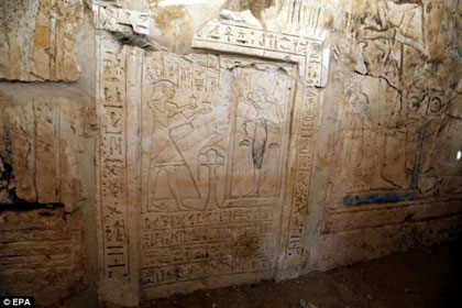 Images from afterlife - Ancient tomb in Egypt