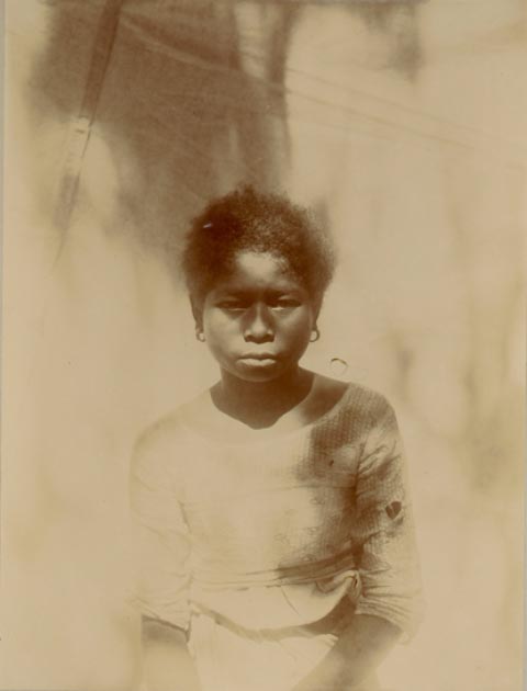 Female of an Aeta tribe, the Negrito population of the island of Luzon in the Philippines. Wiki Commons Agreement 2019/public domain.