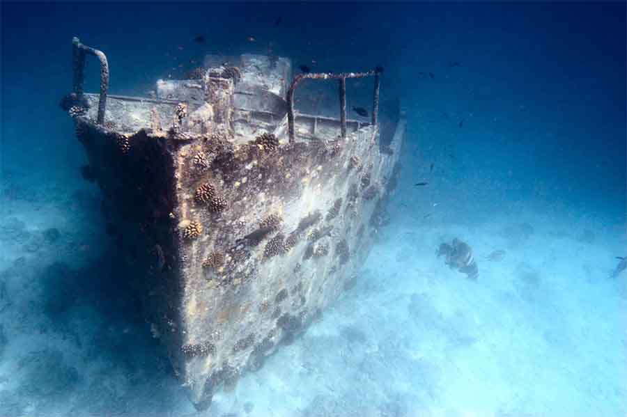 5 Famous Shipwrecks in New England - New England