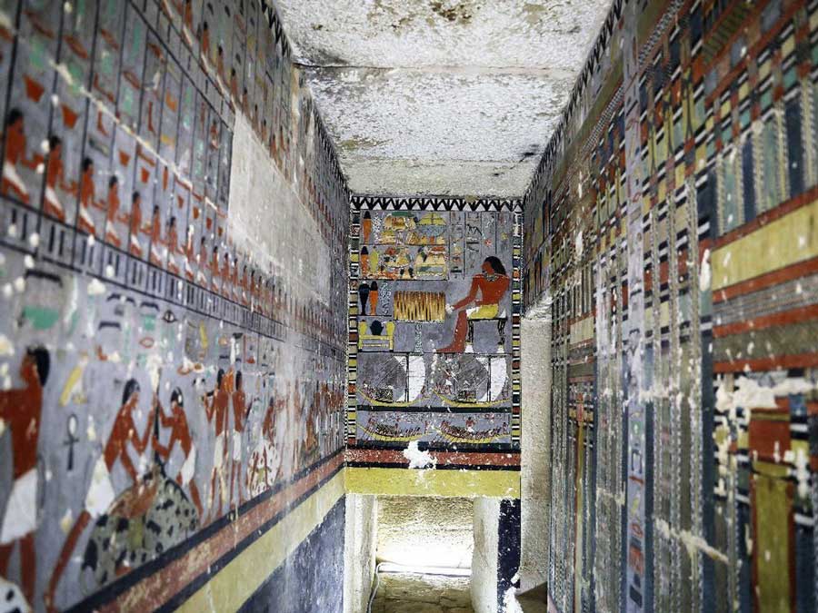 The tomb of Egyptian nobleman Khuwy, where evidence showed that advanced mummification process knowledge existed 1,000 years earlier than previously thought. 					Source: Egyptian Ministry of Tourism and Antiquities