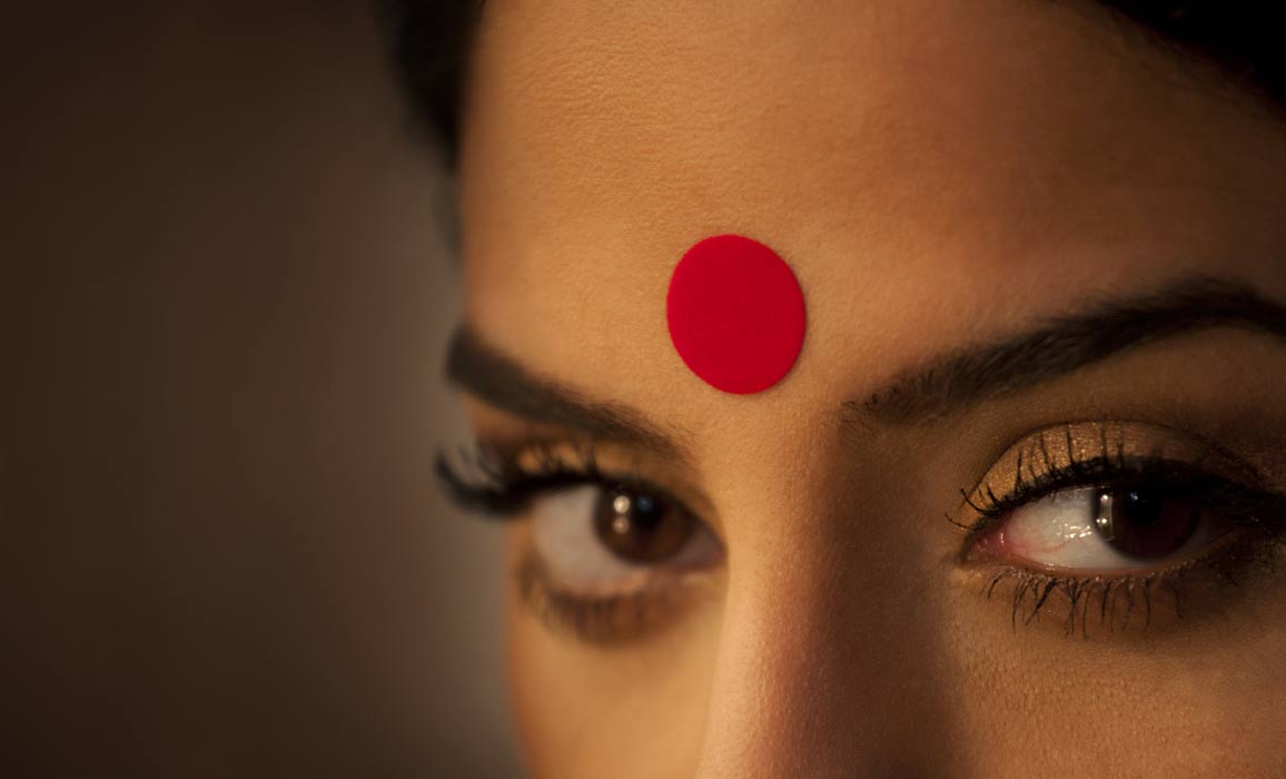 Bindi Investigating The True Meaning Behind The Hindu Forehead Dot 