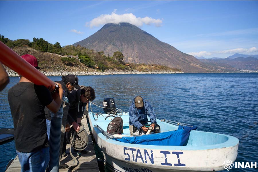Ciudad maya hundida en el lago de Atitlán explorada por arqueólogos submarinos