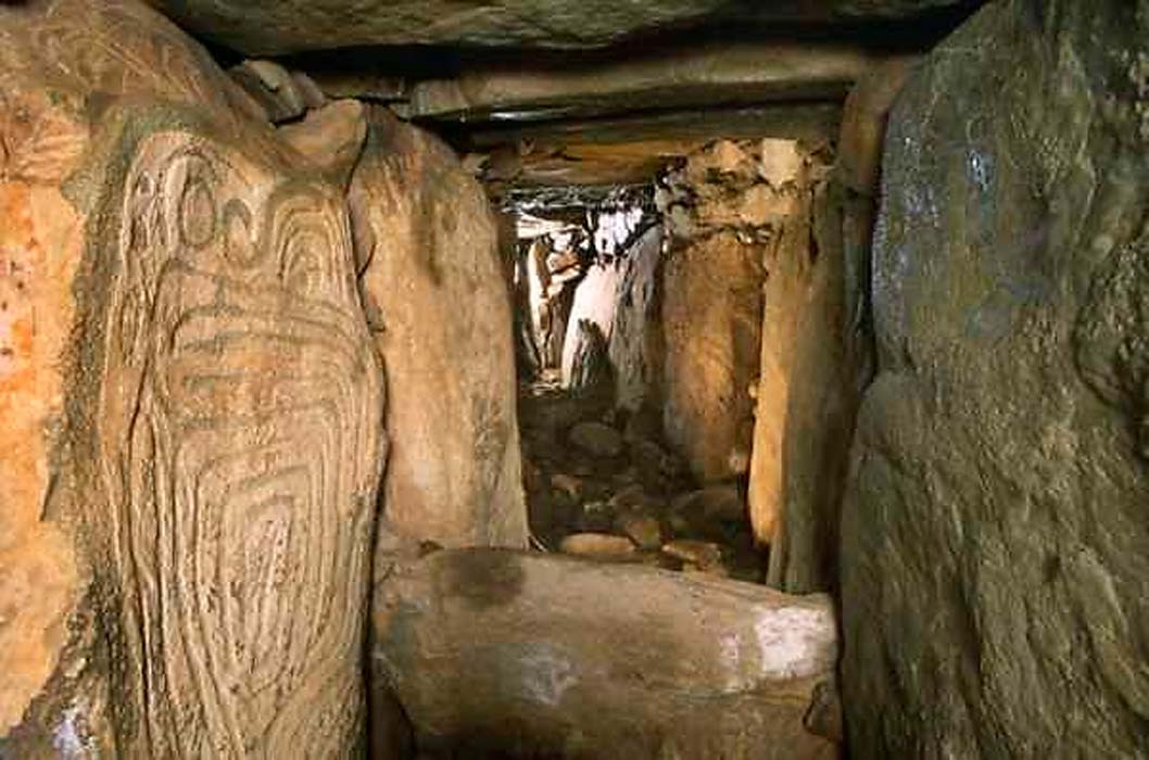 Mystifying Megaliths: Knowth, Keeper of Ancient Tombs | Ancient Origins