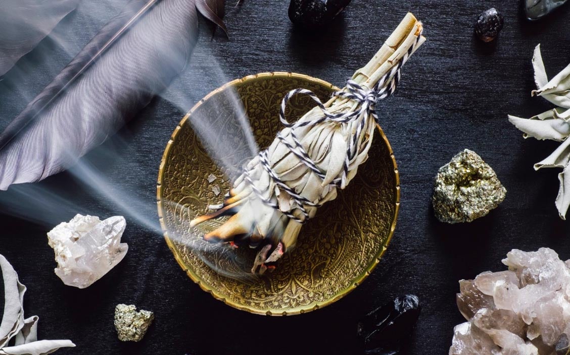 The Art of Smudging with White Sage: Techniques and Rituals