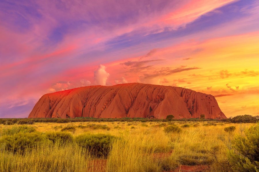 Uluru: Australia's Most Iconic Landmark and Largest Monolith in the World | Ancient Origins