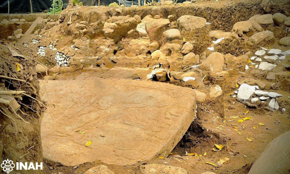 Rare Pre-Hispanic Structure and Symbolic Monolith Uncovered in Veracruz
