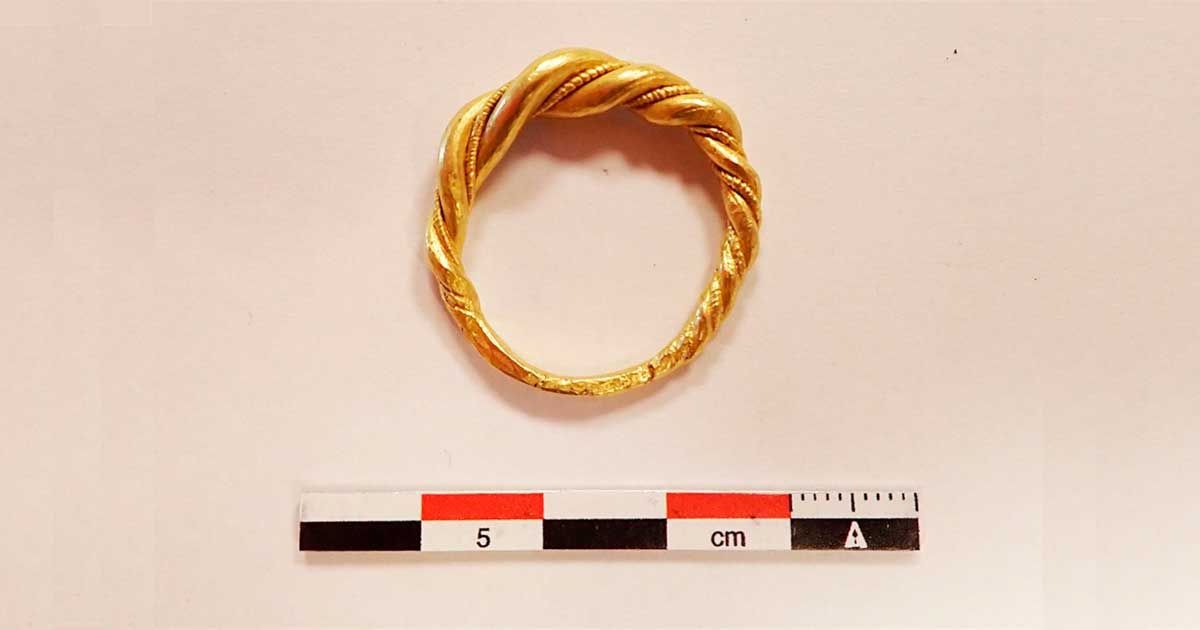 Gold Ring Found in a Pile of Cheap Costume Jewelry Belonged to a Viking ...