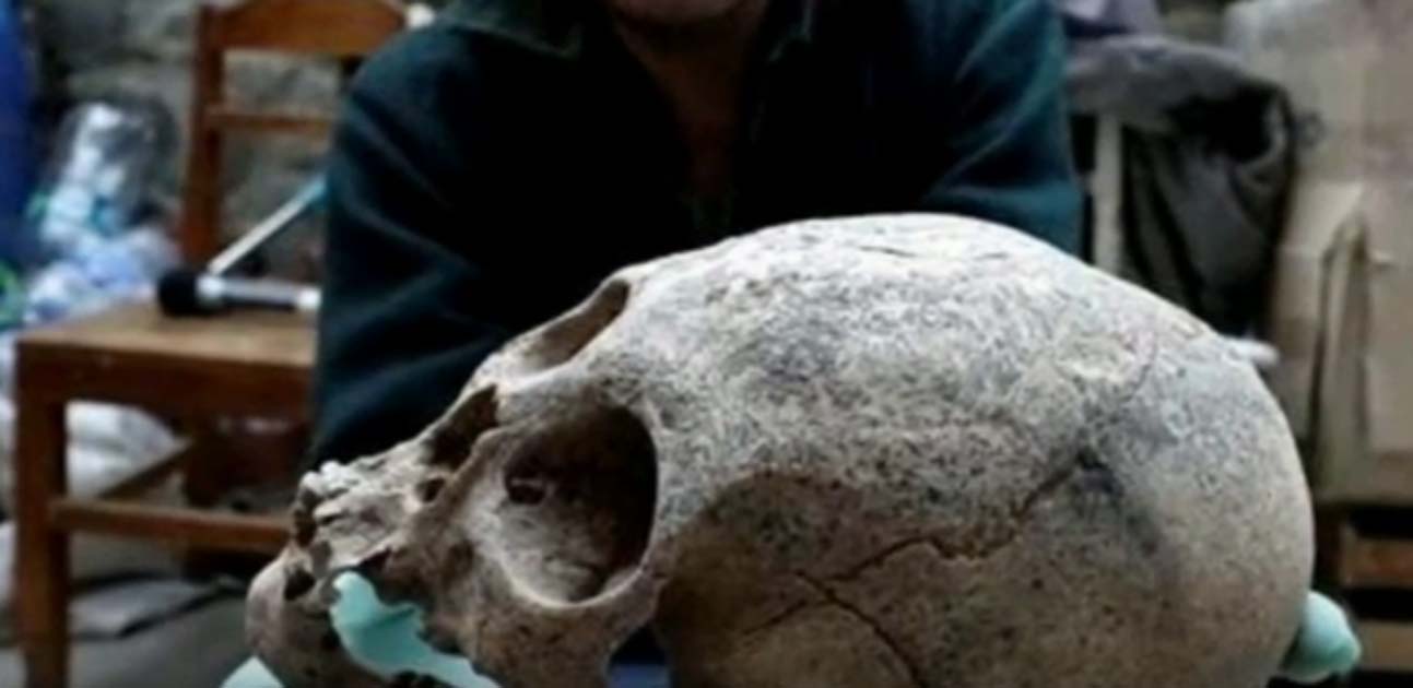 Skull found in 15th century tombs in Bolivia