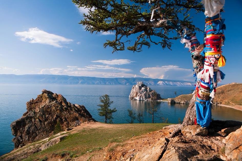 Landscape at the Baikal                                        lake in Siberia, origins of the                                        first Americans? Source: serge-b                                        / Adobe Stock