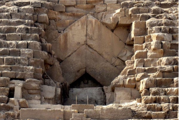 Tunnel Vision – The Mysterious Forced Entry of the Caliph into the Great  Pyramid of Giza | Ancient Origins