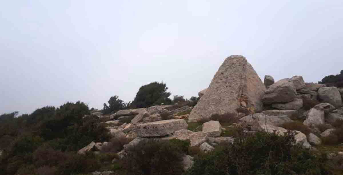 2,000-Year-Old Limestone Pyramid Tomb Discovered in Lebanon