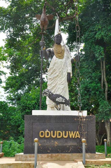 The historical point where Oduduwa, the legendary progenitor of the Yoruba race landed via a chain to found Ile Ife. It is also known as his final resting place. (The_AyeniPaul / CC BY-SA 4.0)