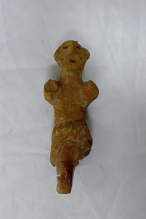 Una escultura humanoide descubierta en el sitio de Nanzuo en 1984. (Oficina Municipal de Cultura, Deportes, Radio, Cine y Turismo de Qingyang)