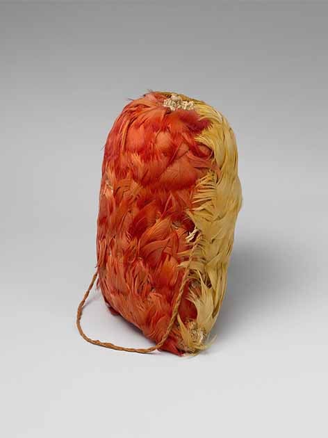Bolso inca de algodón y plumas, siglo XV - principios del XVI, Perú. (Museo Metropolitano de Arte / Dominio Público)