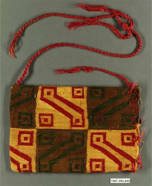 An Inca handbag made of camelid hair and cotton, 15th–16th century, Peru. (Metropolitan Museum of Art / Public Domain)