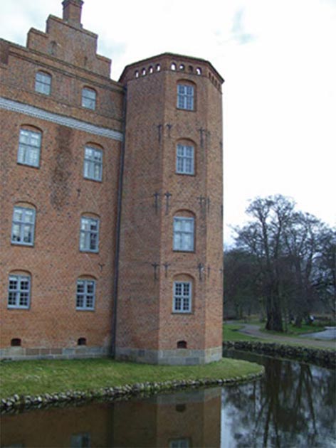 The alchemy tower. (Author provided)