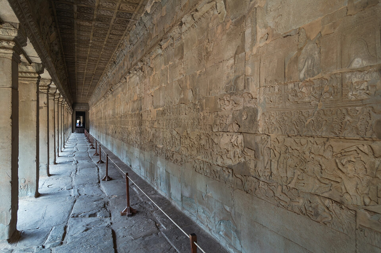 Angkor Wat bas-relief corridor