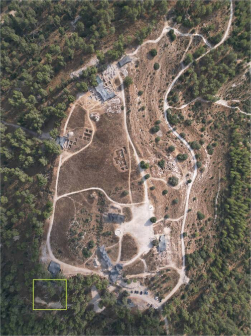 An aerial view of Azekah. The square at the bottom left of the frame marks where the cistern burials were discovered.