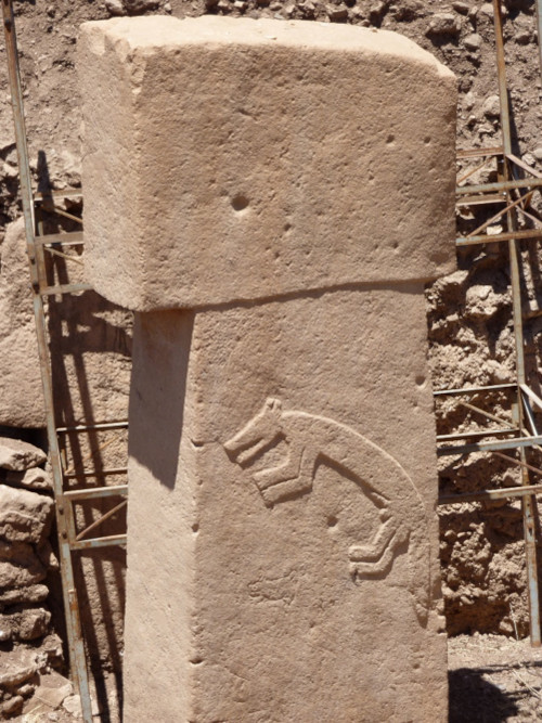 A T-shaped pillar at Göbekli Tepe bearing an animal relief;