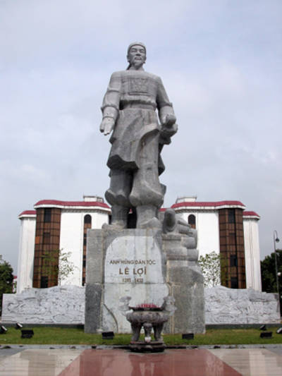 Statue of Emperor Lê Lợi in Vietnam