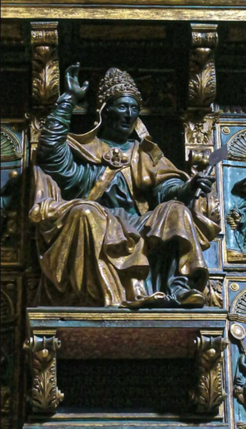 Statue on tomb of Pope Innocent VIII
