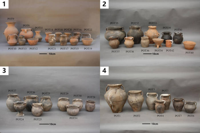 Qijia culture pottery found at the Mogou cemetery.