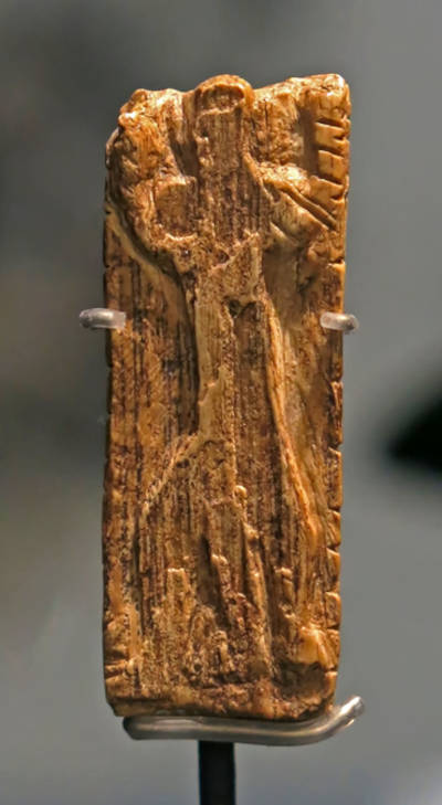 The Adorant from Geißenklösterle Cave, bearing rows of notches and dots. The Adorant from Geißenklösterle Cave, bearing rows of notches and dots.