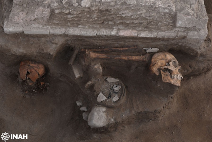 Human remains and offerings at the altar in Tula