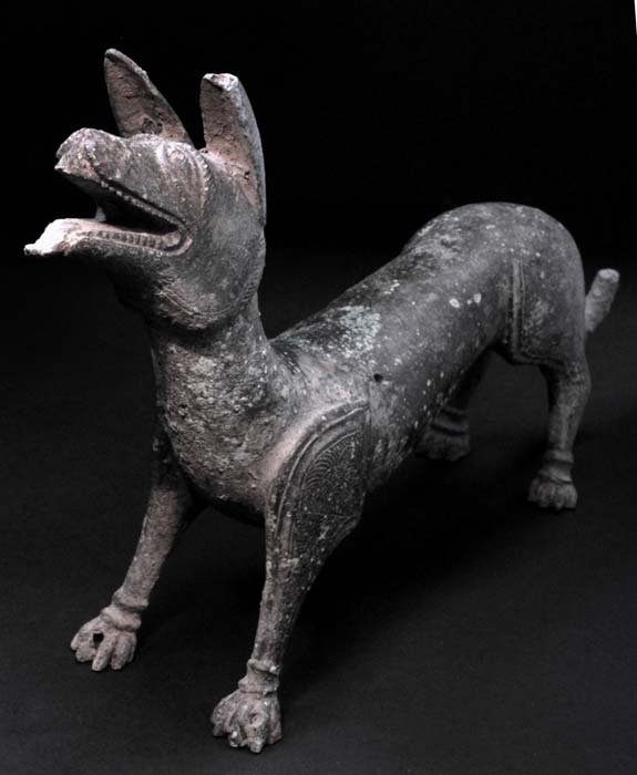 The Roman ‘licking dog’ healing statue. 