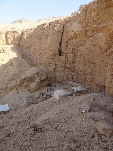 The location of the newly-discovered tomb on the west bank of the Nile in Luxor. Credit: Ministry of Tourism and Antiquities.