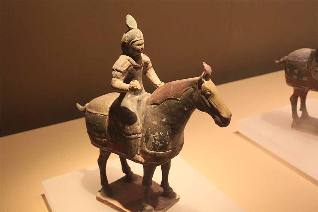 T’ang cavalry mounted warrior. Shaanxi Provincial Museum, Xi'an, T’ang and Following Dynasties Gallery (Gary Todd/ CC BY-SA 4.0)
