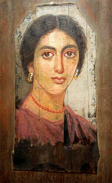 Fayum mummy portraits were painted using the encaustic wax technique. Portrait of a woman from Al-Faiyum, Egypt, Roman Period, circa 100-150 AD. (Public Domain)