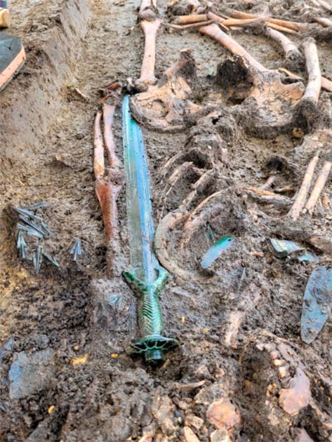 Exceptionally Preserved “Still Shining” Bronze Age Sword Unearthed in Bavaria