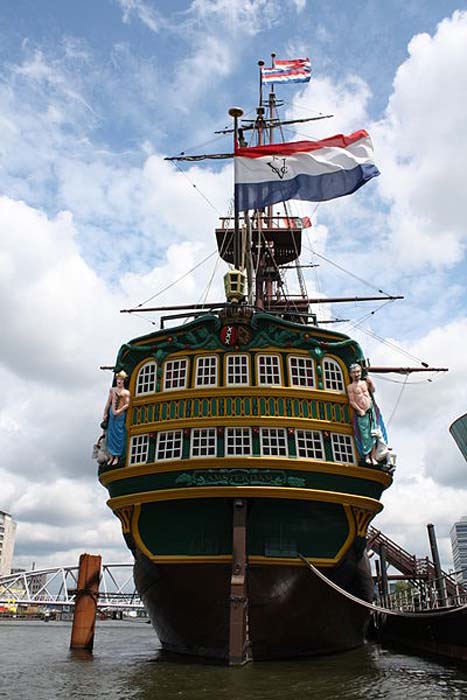 A replica of the ship Amsterdam seen from the back.