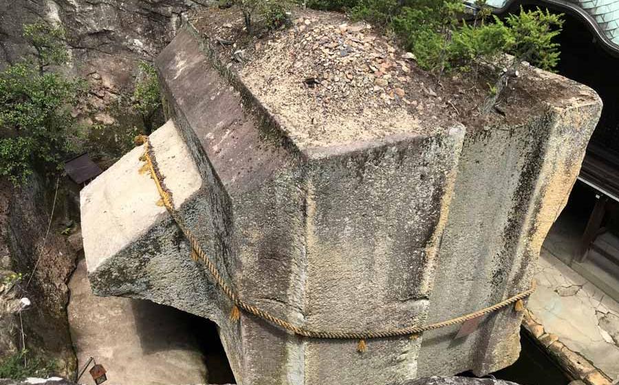 Ishi-no-Hoden: Japan’s Colossal Floating “Anti-epidemic” Megalith