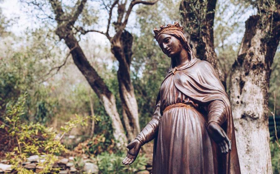 Aethelthryth: The Extraordinary Medieval Virgin Queen and Saint 