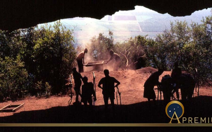 View over Swaziland from the mouth of Border Cave. (Public Domain)