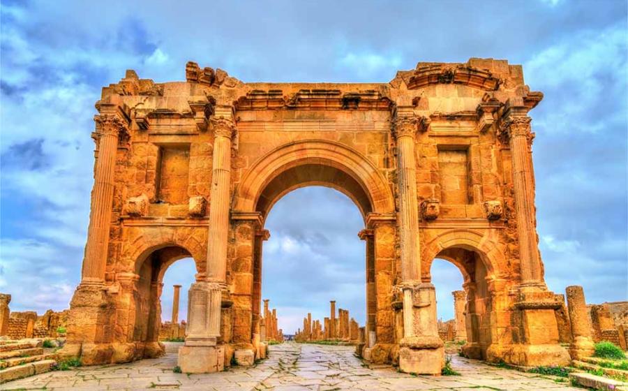 Trajan Arch, Timgad, Algeria. Source: Leonid Andronov / Adobe Stock.