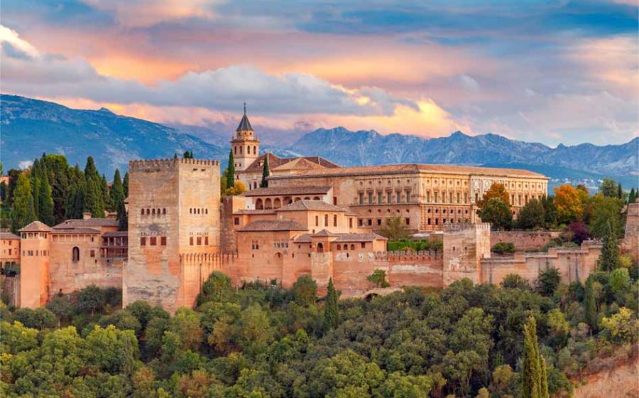 Alhambra Fortress. Source: pillerss / Adobe Stock.