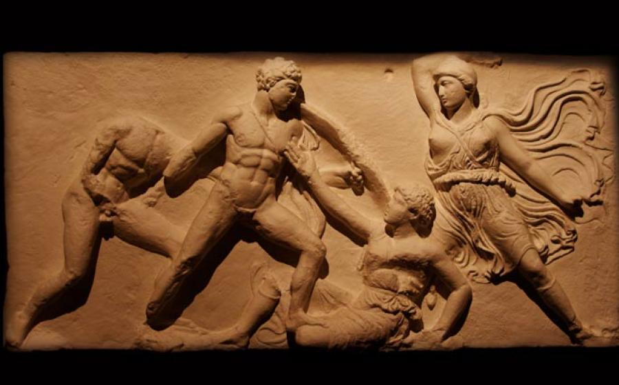 Amazons, ancient roman warriors in a battle.	Source: neurobite/Adobe Stock