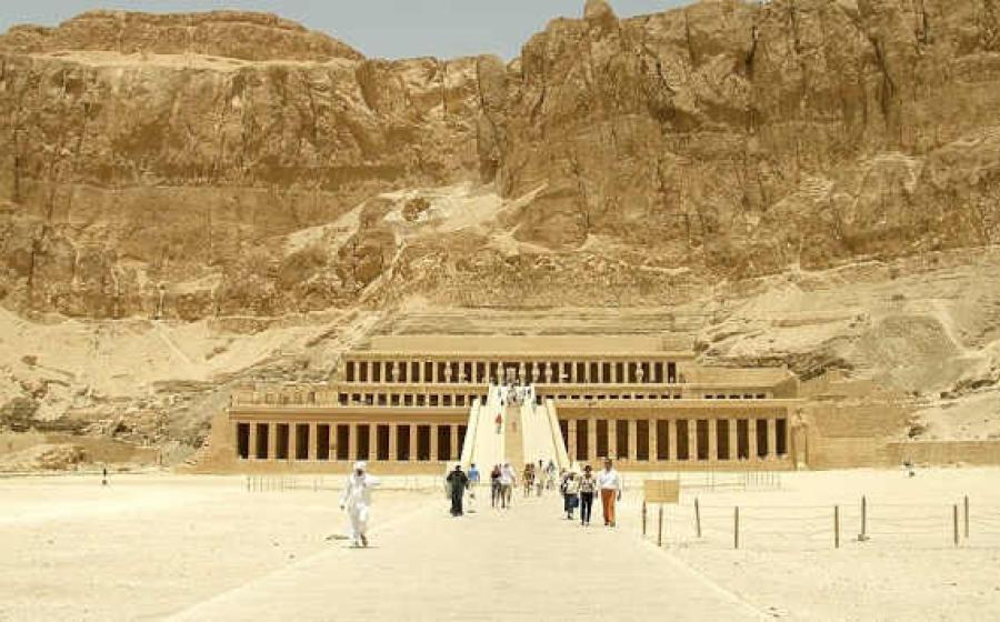 Archaeologists Find 11 Sealed Middle Kingdom Burials in Luxor, Egypt