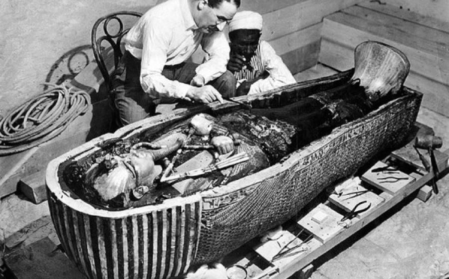 Howard Carter opens King Tutankhamun's mummy coffin in the Valley of the Kings near Luxor, Egypt in 1922 or 1923